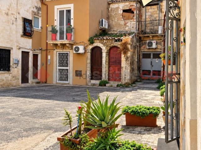 Appartamento in vendita di 87 m² in Largo dei Pescatori