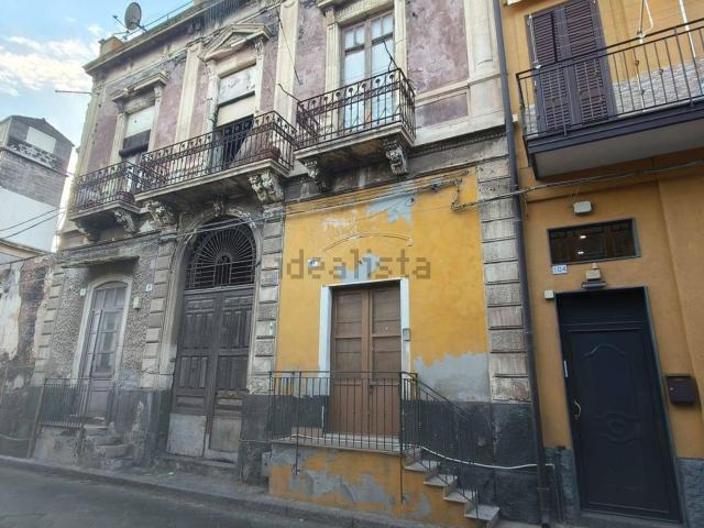 Appartamento in vendita di 87 m² in Via Testulla, 108