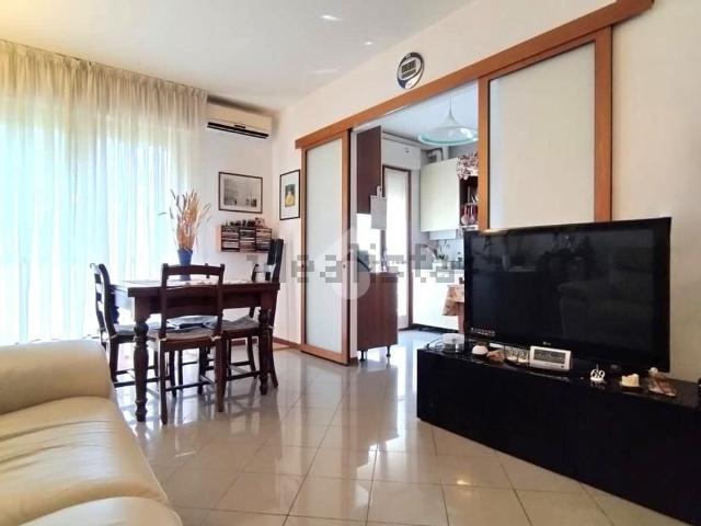 Appartamento in vendita di 87 m² in Via Vittorio Veneto, 9