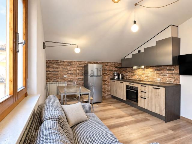 Appartamento in vendita di 87 m² in Via Vittorio Alfieri, 1