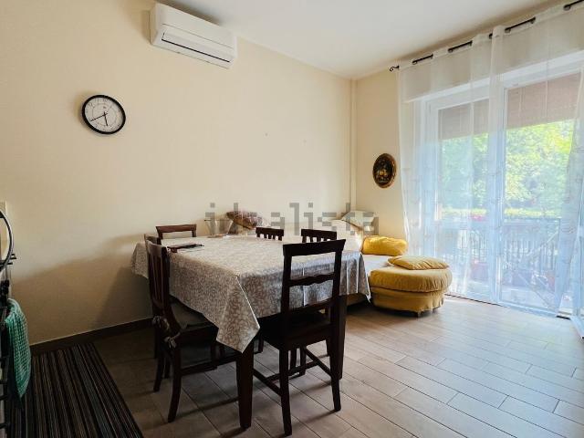 Appartamento in vendita di 87 m² in Via Calabria, 24