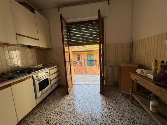 Appartamento in vendita di 87 m² in Via Castruccio Castracani, 1