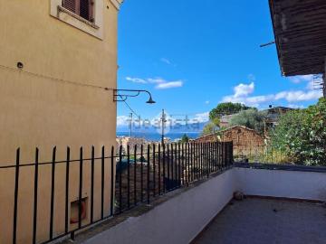 Appartamento in vendita di 87 m² in Via Casalotto, 39