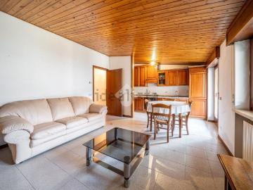 Appartamento in vendita di 87 m² in Via Cesare Battisti, 12