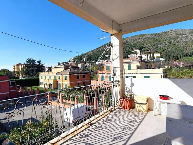 Appartamento in vendita di 87 m² in Via D. Viviani, 53