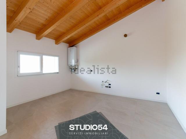 Appartamento in vendita di 87 m² in Via degli Aceri, 17