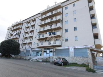 Appartamento in vendita di 87 m² in Via del Torrente, 51