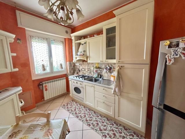 Appartamento in vendita di 87 m² in Via delle Industrie