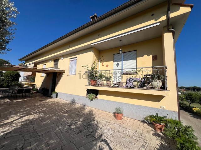 Appartamento in vendita di 87 m² in Via delle More, 8