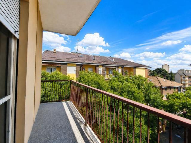 Appartamento in vendita di 87 m² in Via Francesco Petrarca