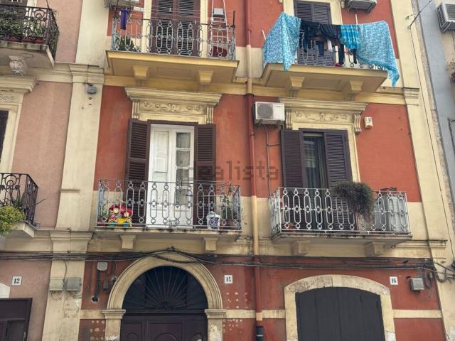 Appartamento in vendita di 87 m² in Via Francesco Petrelli, 14