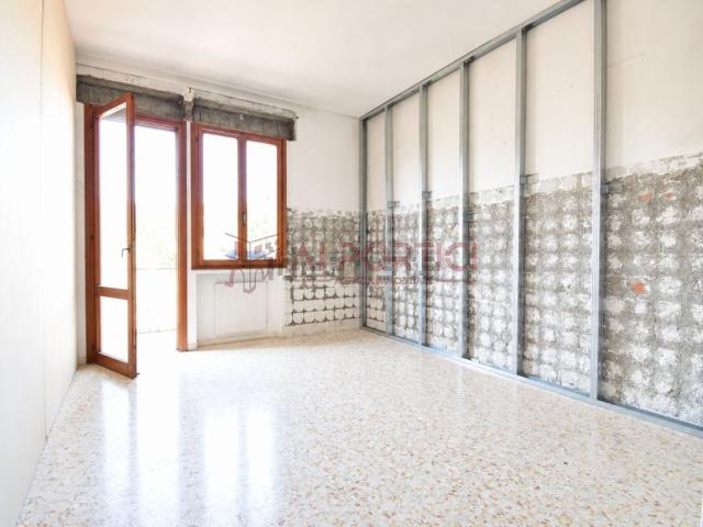 Appartamento in vendita di 87 m² in Via Garibaldi