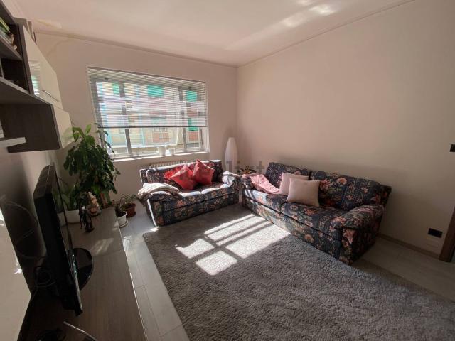 Appartamento in vendita di 87 m² in Via Giovanni Dossena, 7