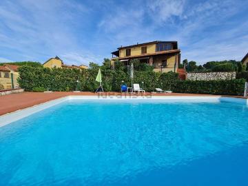 Appartamento in vendita di 87 m² in Via Giovanni Falcone, 35