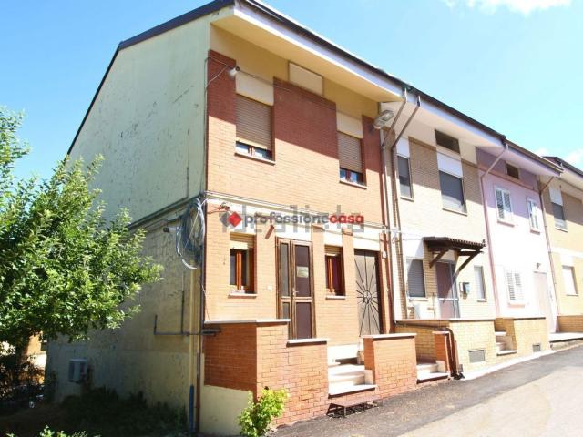 Appartamento in vendita di 87 m² in Via Giacomo Matteotti, 16