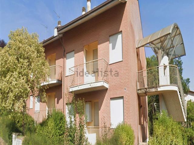 Appartamento in vendita di 87 m² in Via Giacomo Leopardi, 10