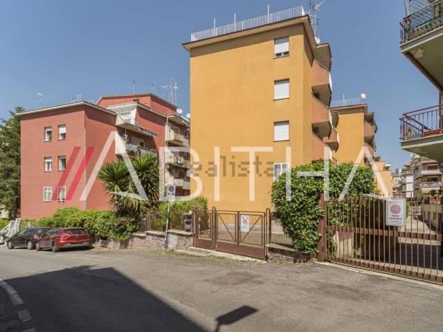 Appartamento in vendita di 87 m² in Via Giuseppe Chiarini