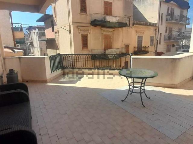 Appartamento in vendita di 87 m² in Via Giuseppe Mazzini