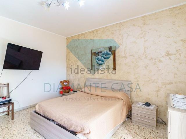 Appartamento in vendita di 87 m² in Via Giuseppe Poulet, 48