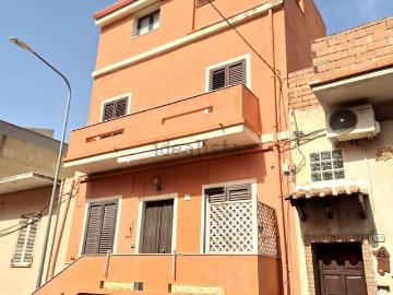 Appartamento in vendita di 87 m² in Via I Maggio, 10