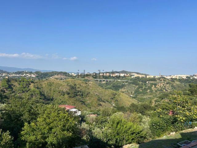 Appartamento in vendita di 87 m² in Via Lenza