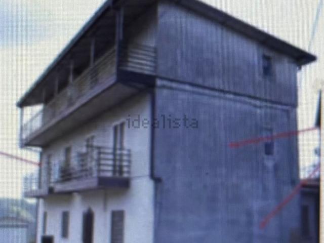 Appartamento in vendita di 87 m² in Via Linze