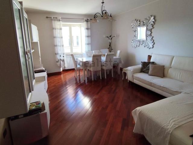 Appartamento in vendita di 87 m² in Via Marconi, 68