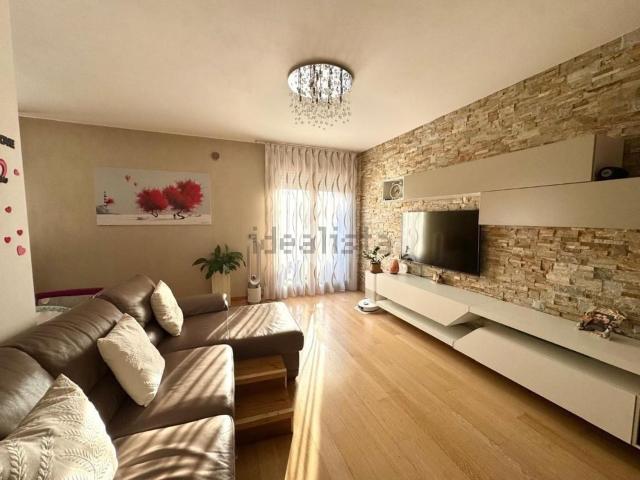 Appartamento in vendita di 87 m² in Via Monte Verena, 1