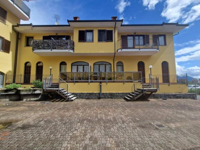 Appartamento in vendita di 87 m² in Via Moncenisio, 27