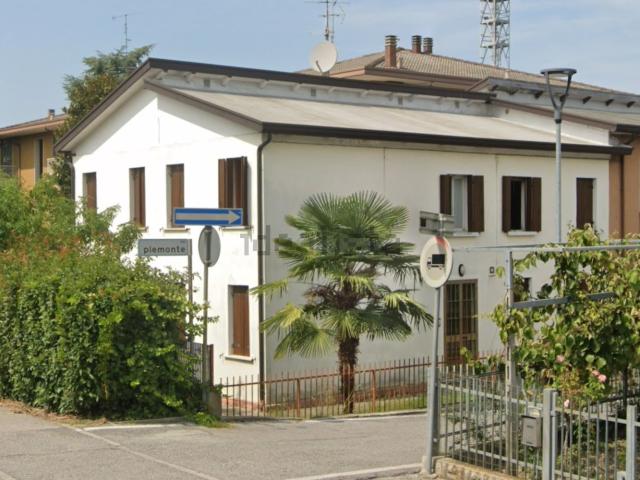 Appartamento in vendita di 87 m² in Via Piemonte, 1