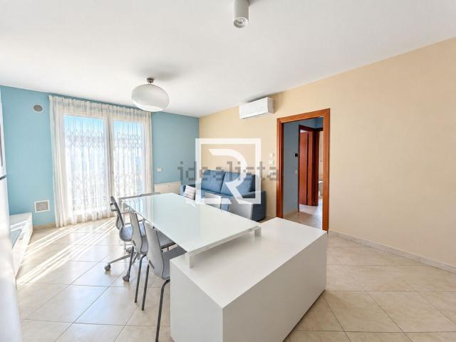 Appartamento in vendita di 87 m² in Via Rubicone, 51