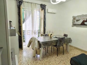 Appartamento in vendita di 87 m² in Via Scillato, 34