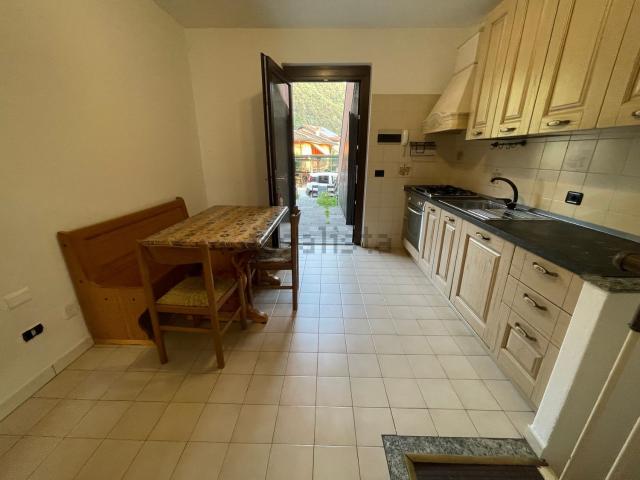 Appartamento in vendita di 87 m² in Via Spluga