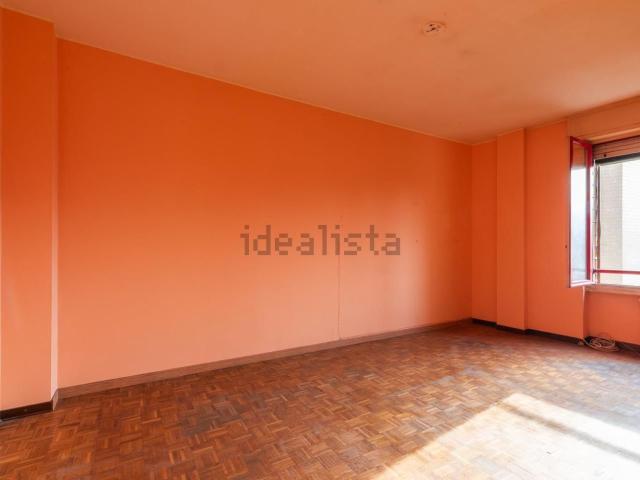 Appartamento in vendita di 87 m² in Via Sulmona, 11
