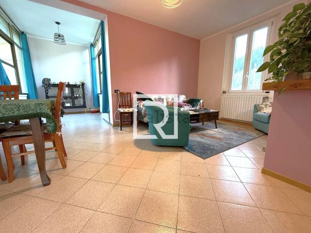 Appartamento in vendita di 87 m² in Viale Martiri Partigiani, 10