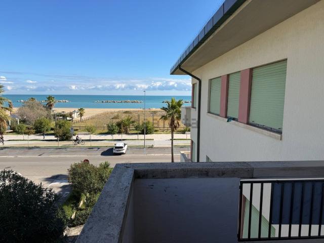 Appartamento in vendita di 87 m² in Viale Guglielmo Marconi, 330