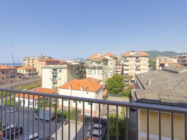 Appartamento in vendita di 84 m² in Corso Genova