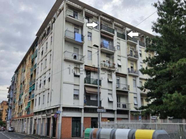 Appartamento in vendita di 84 m² in Via Ugo Foscolo