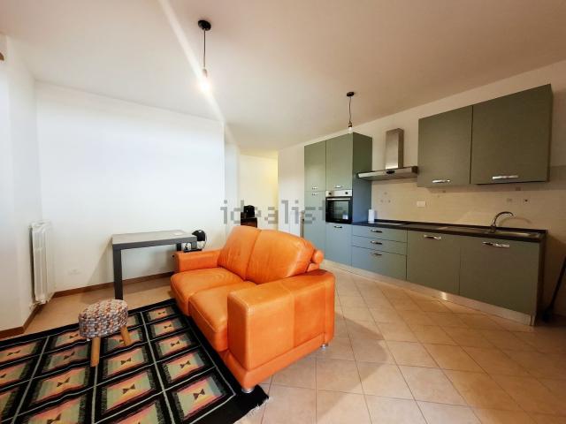 Appartamento in vendita di 84 m² in Via Umbria