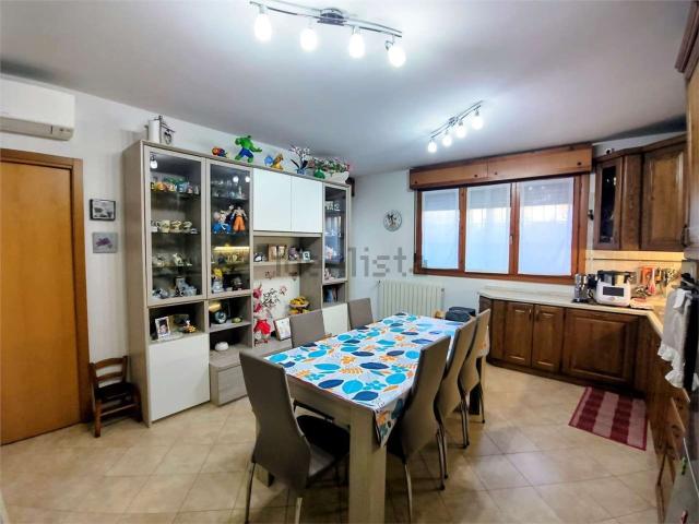 Appartamento in vendita di 84 m² in Via Verde, 2