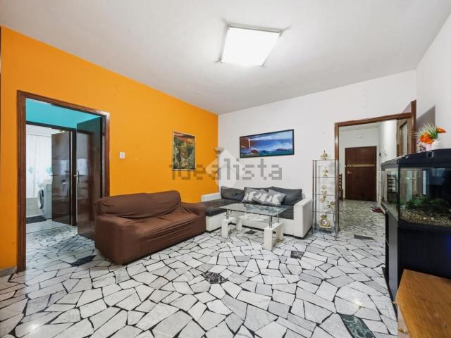 Appartamento in vendita di 84 m² in Via Vittorio Veneto
