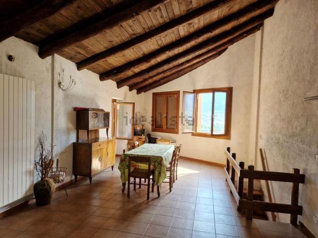 Appartamento in vendita di 84 m² in Via Vittorio Emanuele