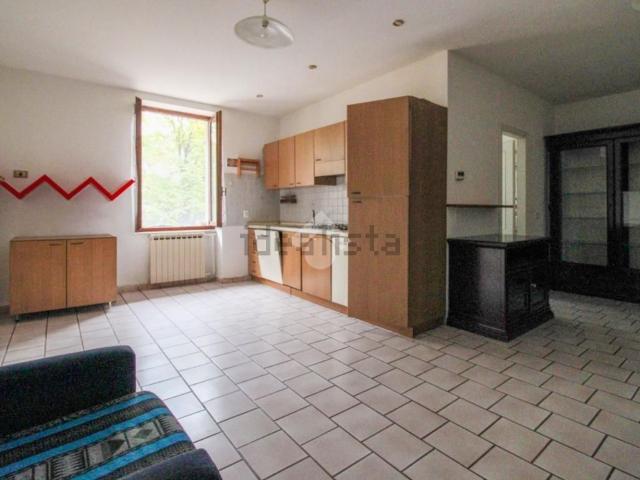 Appartamento in vendita di 84 m² in Via Arnoldo Bellini