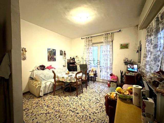 Appartamento in vendita di 84 m² in Via Buenos Aires