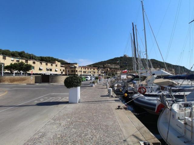 Appartamento in vendita di 84 m² in Via Cala del Pozzo