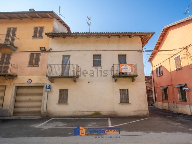 Appartamento in vendita di 84 m² in Via Cavalier P. Baiardo, 4
