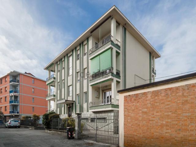Appartamento in vendita di 84 m² in Via Circonvallazione, 106