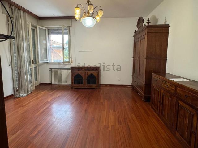 Appartamento in vendita di 84 m² in Via degli Spalti, 16