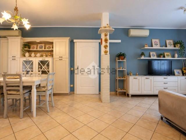 Appartamento in vendita di 84 m² in Via Don Minzoni, 24