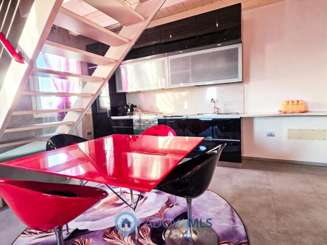 Appartamento in vendita di 84 m² in Via Fornace Morandi